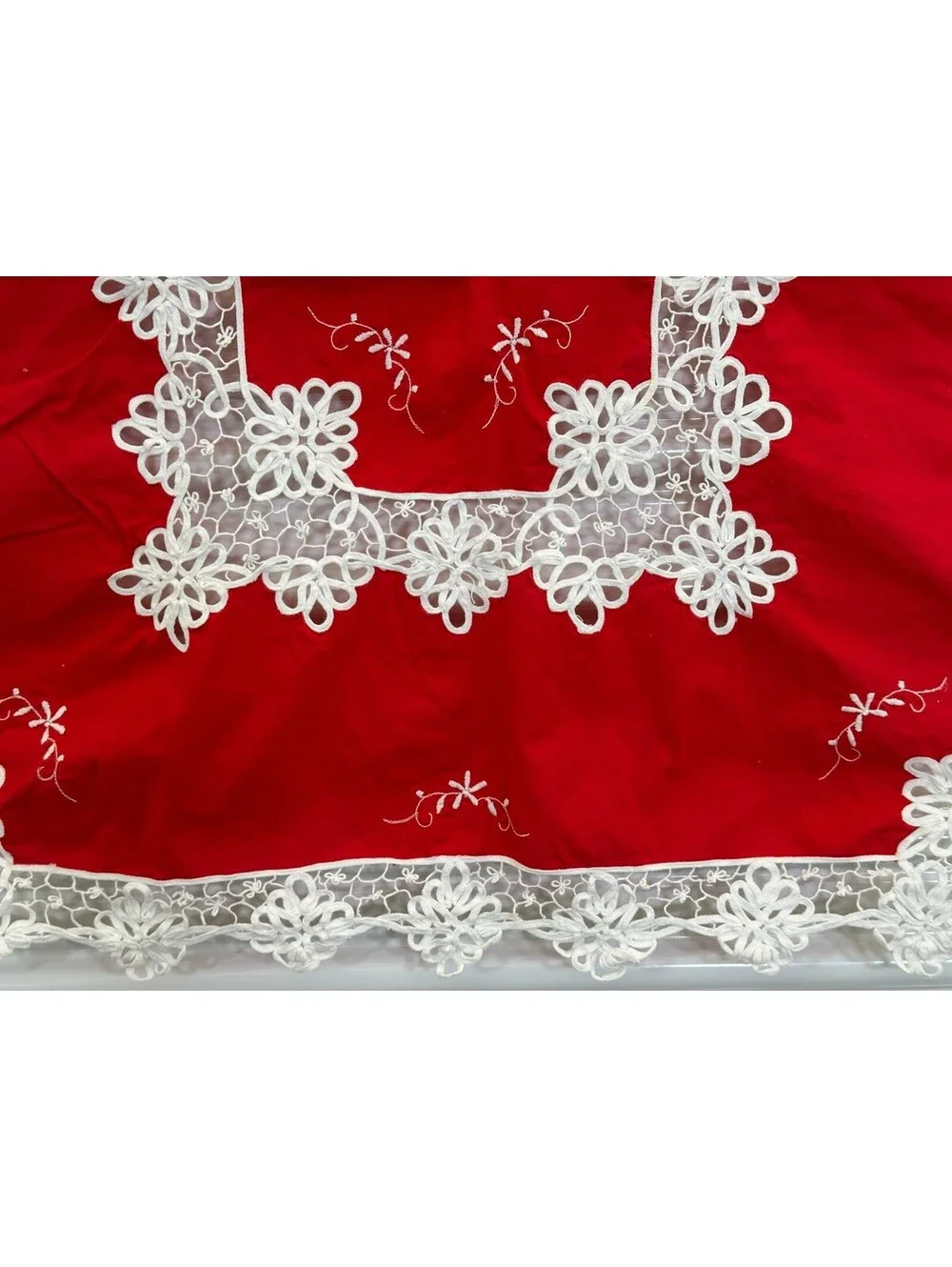 Vintage Cutwork Tablecloth Card Table Topper Floral Red White Embroidery Machine